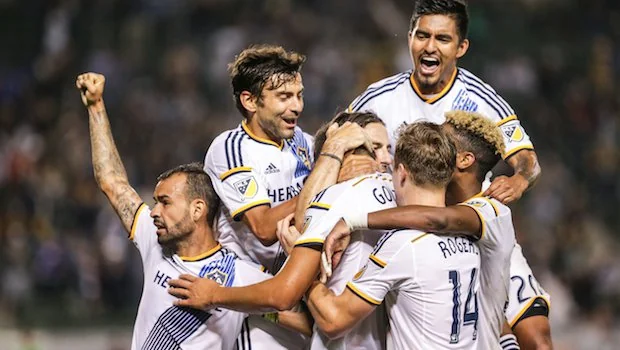 學界D1田徑｜男拔女拔蟬聯全場總冠軍　女拔萃連續17年稱霸.